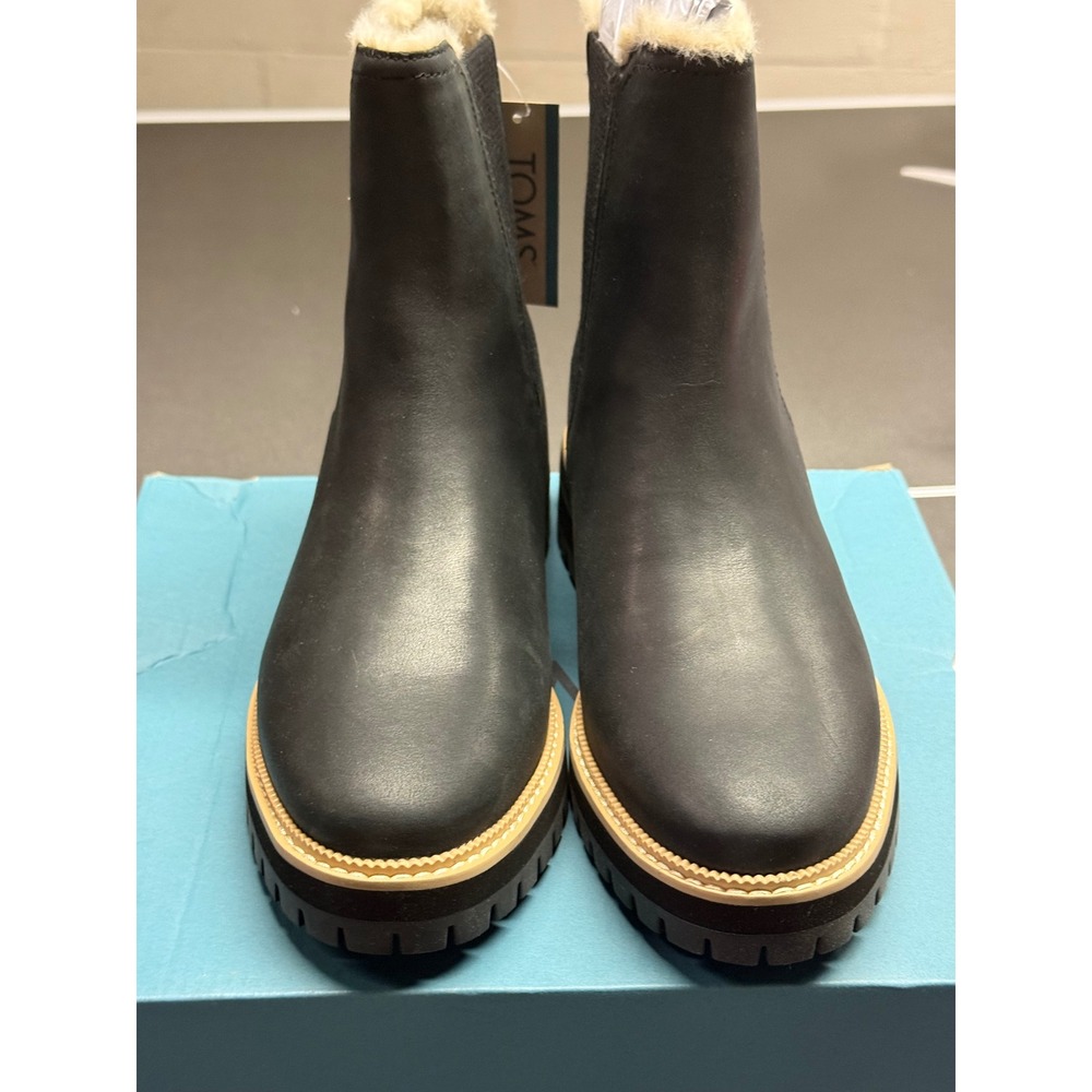 Toms Women Bennet‎ Chelsea Boots Water Resistant Black Leather Faux Fur Size 8